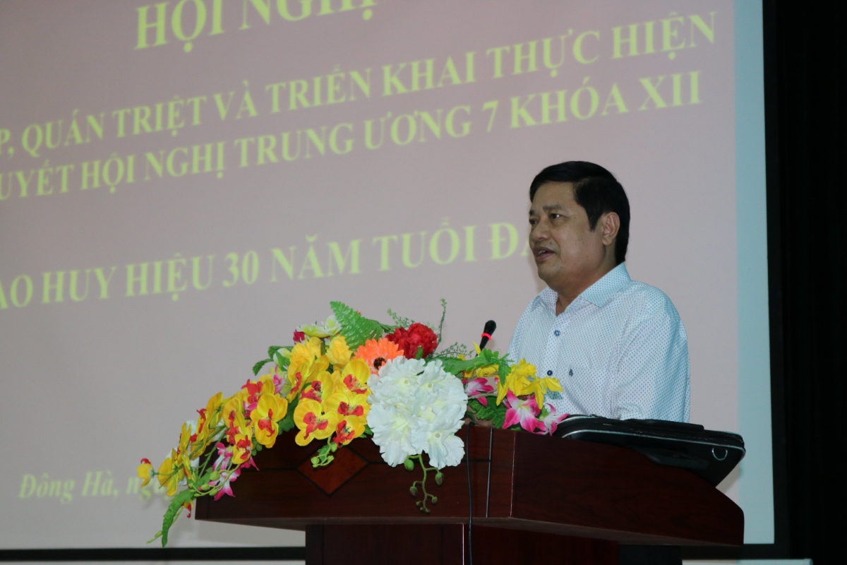 BSCKII Nguyễn Văn Dàn Phó Bí thư Đảng ủy Phó Giám đốc Bệnh viện phát biểu khai mạc Hội nghị